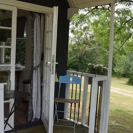 Bed and Breakfast Camping Chez Francis à Loupiac  Extérieur photo